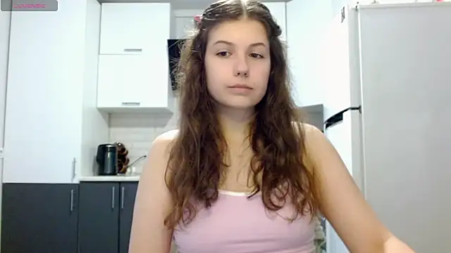 Snapshot of SayMeow_ chatting on 07/04/26, 05:57 SayMeow online show from 07/04/26, 05:57