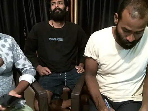 Snapshot of indian2 chatting on 12/19/24, 04:34 indian2 online show from 12/19/24, 04:34