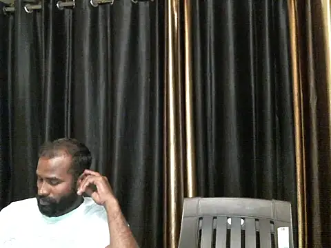 Snapshot of indian2 chatting on 02/04/25, 03:47 indian2 online show from 02/04/25, 03:47