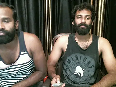 Snapshot of indian2 chatting on 02/23/25, 01:32 indian2 online show from 02/23/25, 01:32