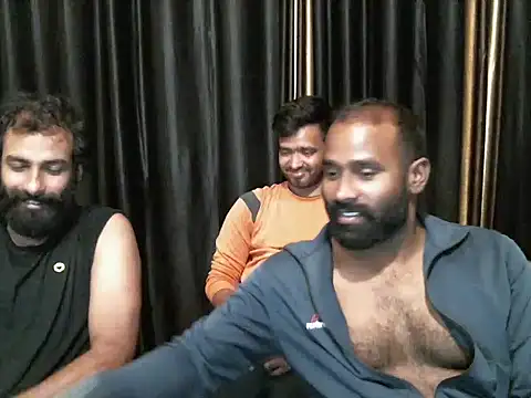 Snapshot of indian2 chatting on 03/12/25, 04:51 indian2 online show from 03/12/25, 04:51