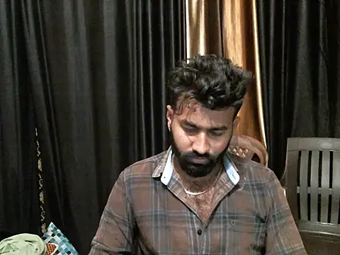 Snapshot of indian2 chatting on 03/19/25, 04:03 indian2 online show from 03/19/25, 04:03