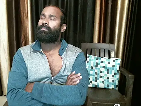 indian2 online show from 12/18/25, 02:50