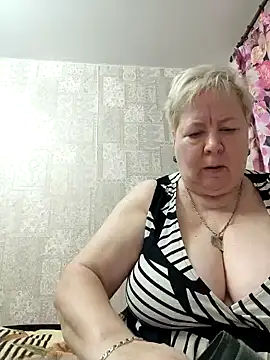 EffectFiona online show from 01/03/25, 11:01