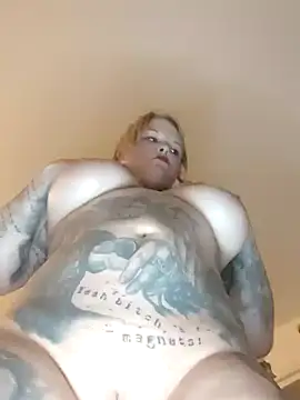 Snapshot of SexyDreamercouple89 chatting on 12/07/24, 09:55 SexyDreamercouple89 online show from 12/07/24, 09:55