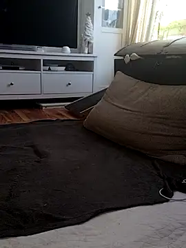 Snapshot of SexyDreamercouple89 chatting on 12/27/24, 12:34 SexyDreamercouple89 online show from 12/27/24, 12:34