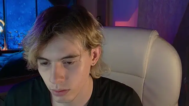 dimitri tv online show from 11/04/25, 02:43