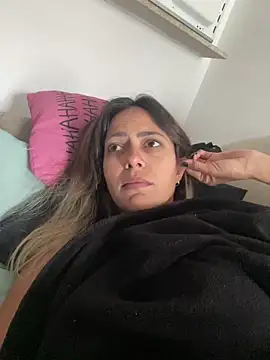 Gipoltergeist online show from 09/25/25, 03:27