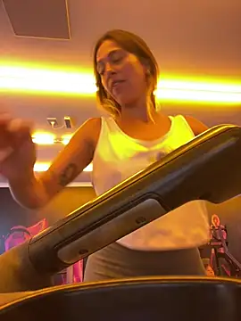 Snapshot of Gipoltergeist chatting on 02/06/26, 07:28 Gipoltergeist online show from 02/06/26, 07:28