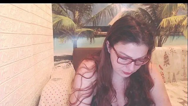 Queen  Natasha online show from 10/29/25, 10:00