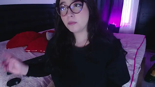 Miss Loise online show from 12/12/24, 03:59