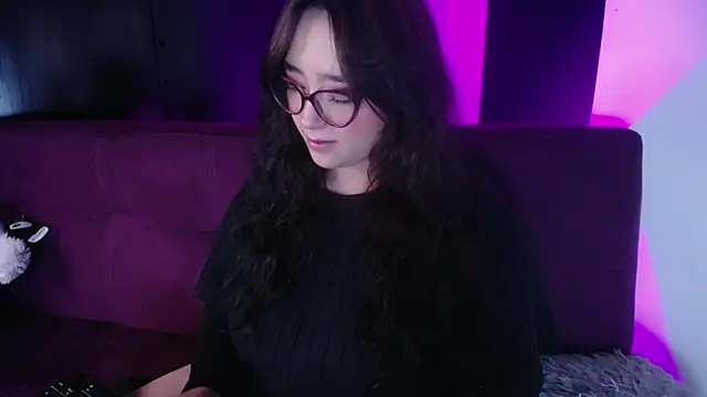 Miss Loise online show from 12/12/24, 07:04