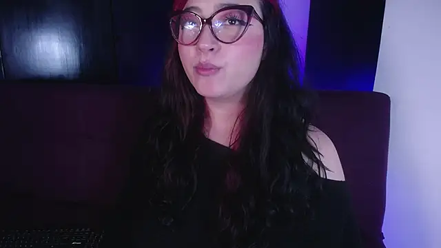 Miss Loise online show from 12/29/24, 03:46