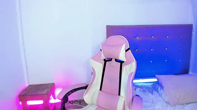 Snapshot of OSORIOMAFE chatting on 02/10/25, 12:29 OSORIOMAFE online show from 02/10/25, 12:29