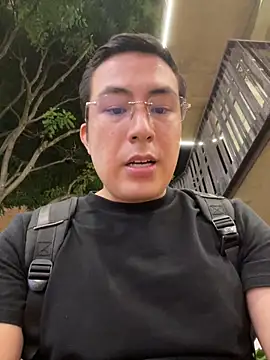 andrewmhilton  online show from 02/19/25, 12:25