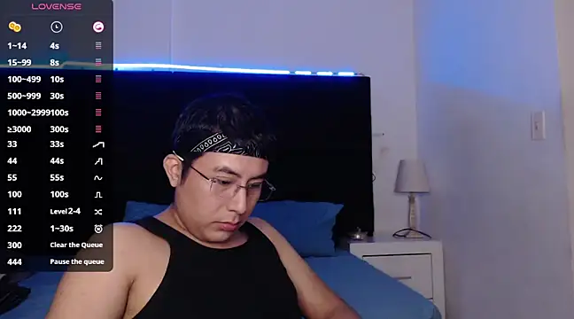 andrewmhilton  online show from 02/26/25, 12:49