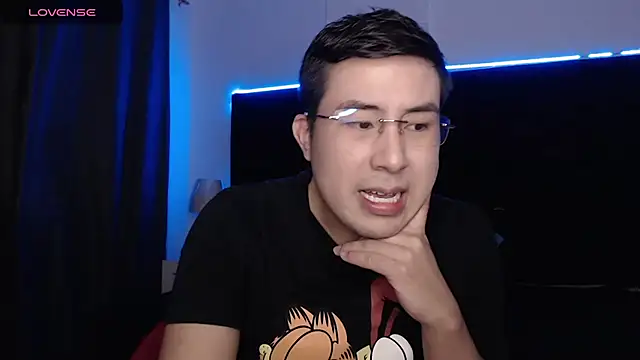 andrewmhilton  online show from 03/16/25, 01:38