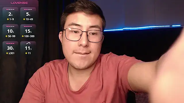 andrewmhilton  online show from 12/22/25, 07:16