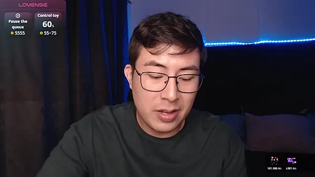 andrewmhilton  online show from 04/12/26, 05:01