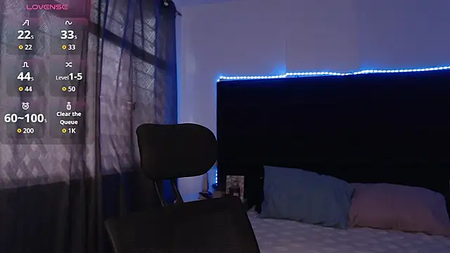 andrewmhilton  online show from 04/16/26, 10:01