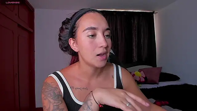 Snapshot of _Tammyy chatting on 12/12/24, 07:59  Tammyy online show from 12/12/24, 07:59