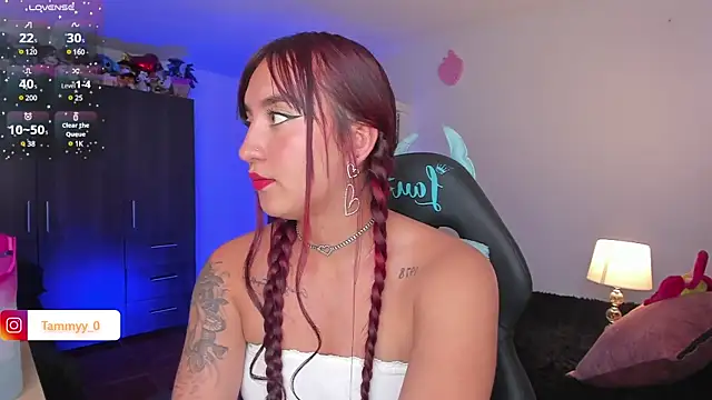 Snapshot of _Tammyy chatting on 02/14/25, 08:15  Tammyy online show from 02/14/25, 08:15