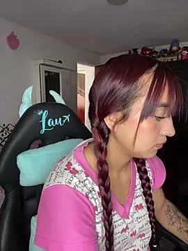 Snapshot of _Tammyy chatting on 03/18/25, 07:10  Tammyy online show from 03/18/25, 07:10