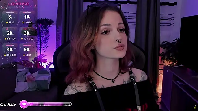 BratzieDarsie online show from 02/26/25, 11:41