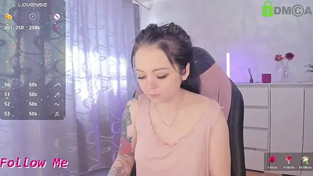 Snapshot of AnnyHoney_ chatting on 03/16/26, 08:18 AnnyHoney online show from 03/16/26, 08:18