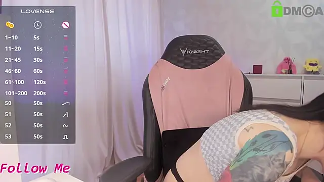 Snapshot of AnnyHoney_ chatting on 04/02/26, 11:19 AnnyHoney online show from 04/02/26, 11:19