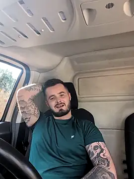 Snapshot of Brightspark22 chatting on 03/05/26, 11:39 Brightspark22 online show from 03/05/26, 11:39