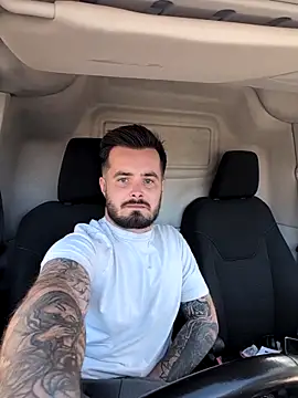 Snapshot of Brightspark22 chatting on 04/07/26, 07:42 Brightspark22 online show from 04/07/26, 07:42