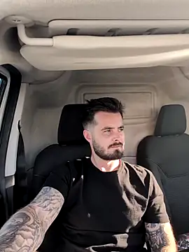 Snapshot of Brightspark22 chatting on 04/08/26, 07:41 Brightspark22 online show from 04/08/26, 07:41