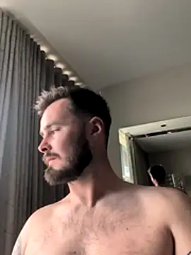 Snapshot of Brightspark22 chatting on 04/12/26, 09:58 Brightspark22 online show from 04/12/26, 09:58