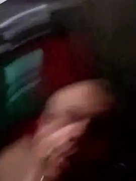 Snapshot of Stomps33 chatting on 12/02/24, 11:40 Stomps33 online show from 12/02/24, 11:40