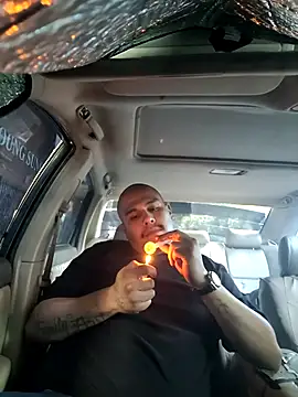 Snapshot of Stomps33 chatting on 02/17/26, 08:15 Stomps33 online show from 02/17/26, 08:15