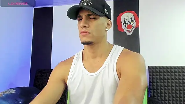 jhonnysnow17 online show from 02/01/25, 07:47