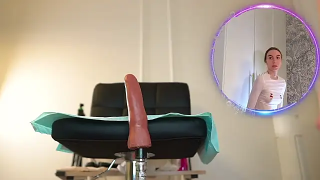 Snapshot of Miss69Ri99 chatting on 03/12/26, 09:54 Miss69Ri99 online show from 03/12/26, 09:54