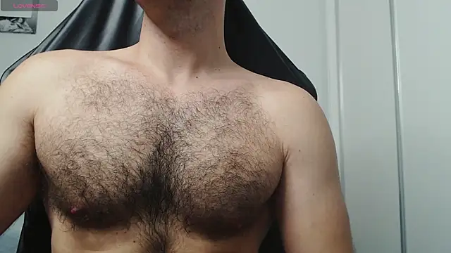 Snapshot of cutehairymacho chatting on 07/18/26, 01:37 cutehairymacho online show from 07/18/26, 01:37