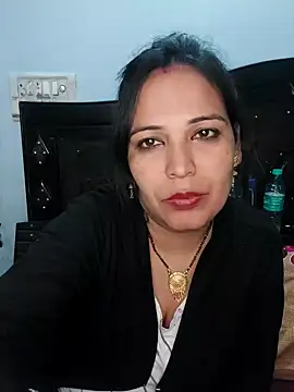 Poojabhabi101 online show from 12/14/24, 05:25