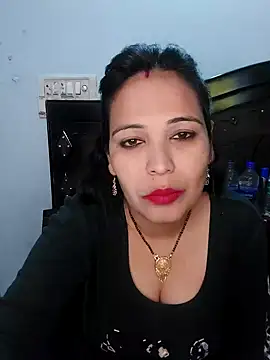 Poojabhabi101 online show from 01/01/25, 06:47