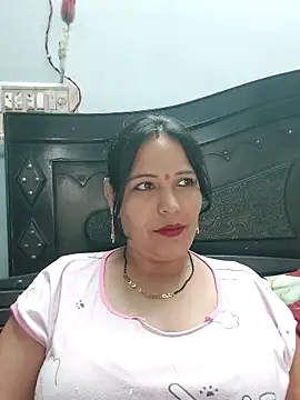 Poojabhabi101 online show from 09/23/25, 05:32