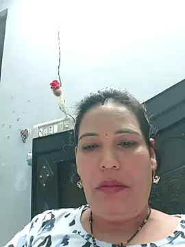 Poojabhabi101 online show from 10/14/25, 06:58