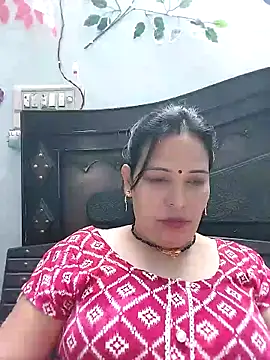 Poojabhabi101 online show from 10/29/25, 07:10