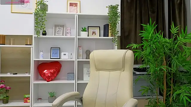 SelineSole online show from 01/14/25, 04:50