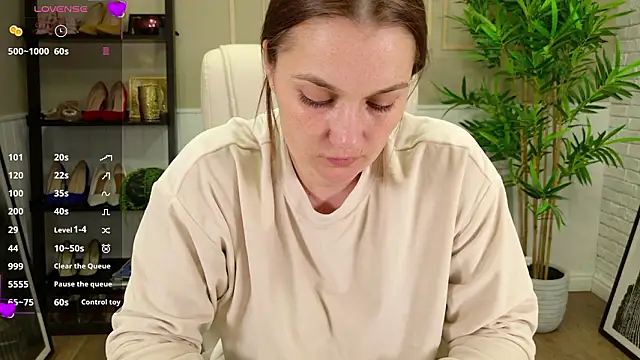 SelineSole online show from 03/10/26, 04:12