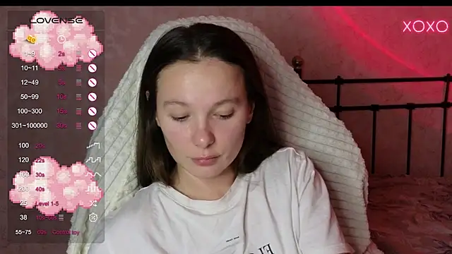 lil luna x online show from 12/15/24, 05:10