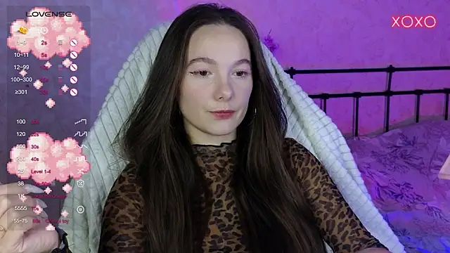 lil luna x online show from 10/26/25, 12:55