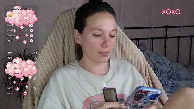 lil luna x online show from 02/22/26, 08:07