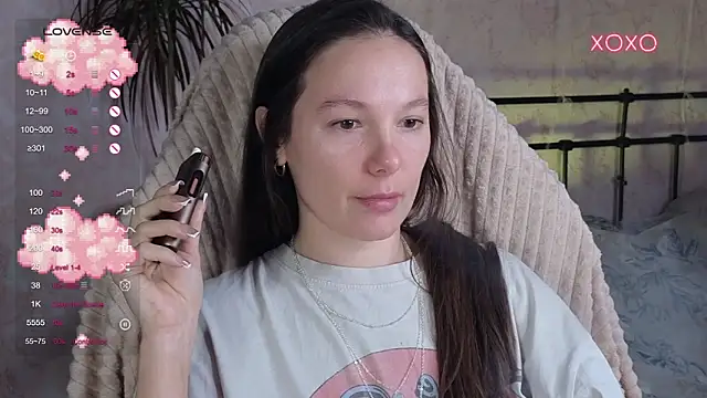 lil luna x online show from 02/23/26, 07:00